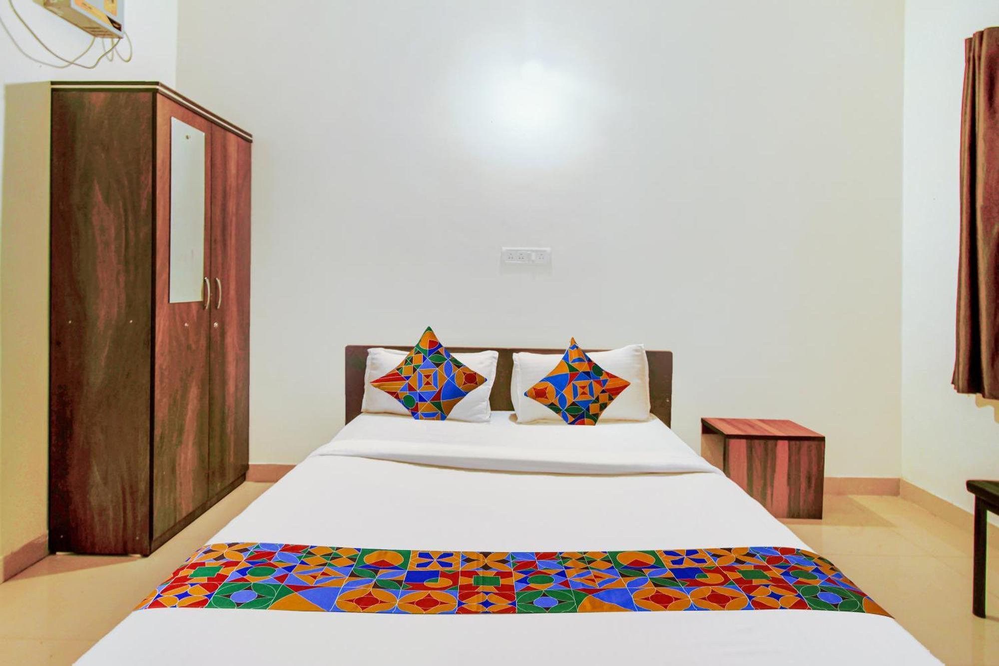 Fabexpress Srh - Nr Butterfly Park - Hinjawadi Hotel Екстериор снимка