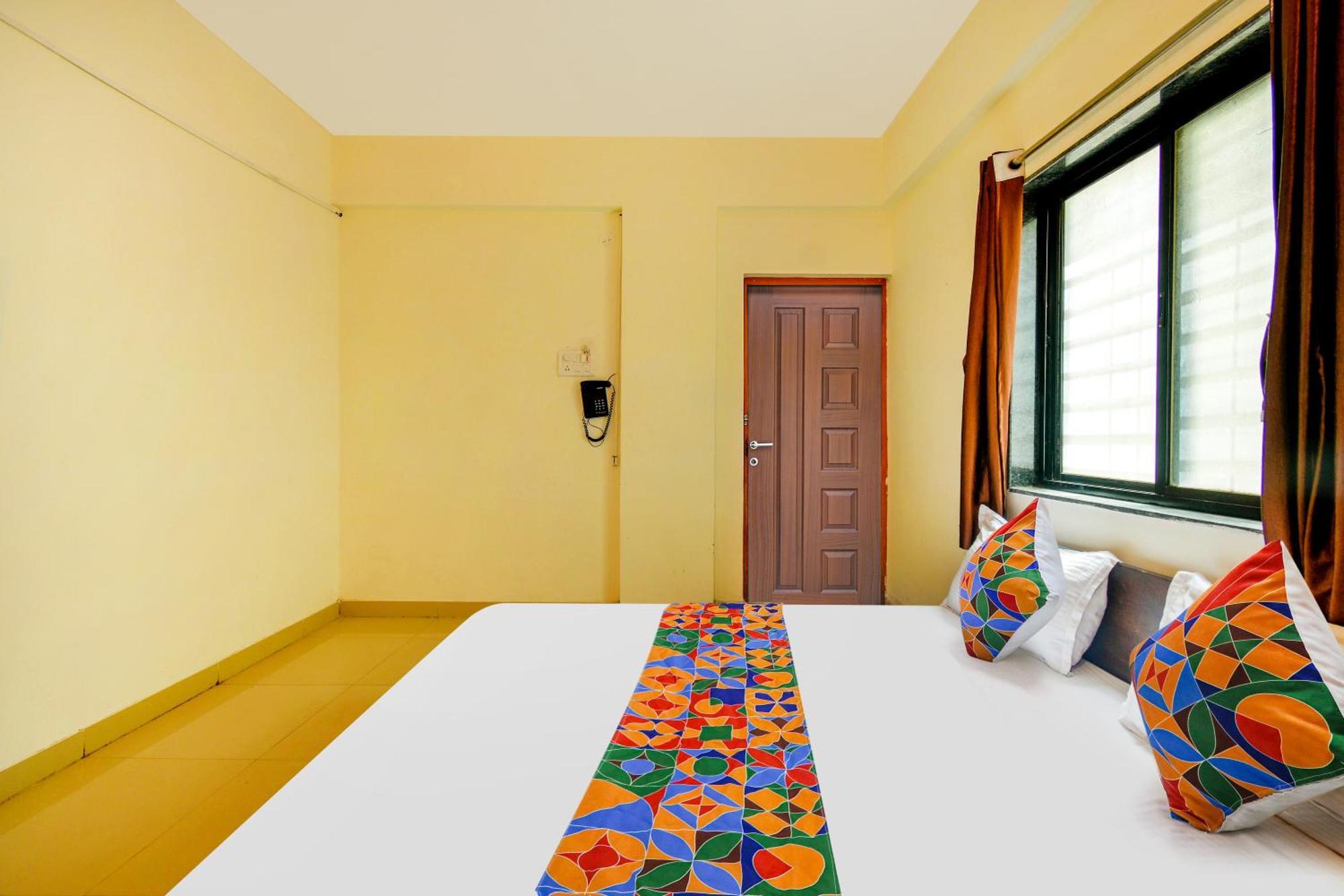 Fabexpress Srh - Nr Butterfly Park - Hinjawadi Hotel Екстериор снимка