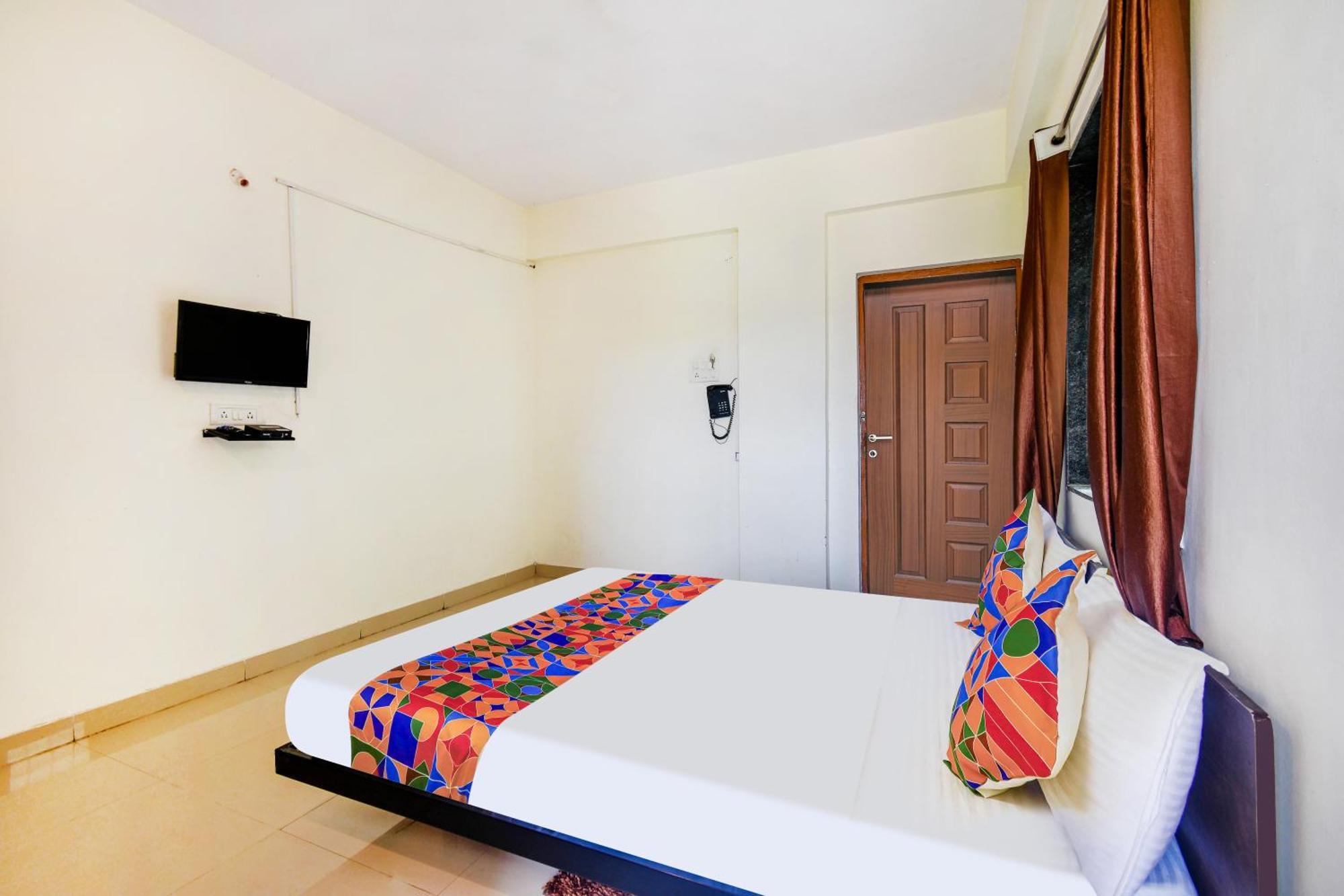 Fabexpress Srh - Nr Butterfly Park - Hinjawadi Hotel Екстериор снимка